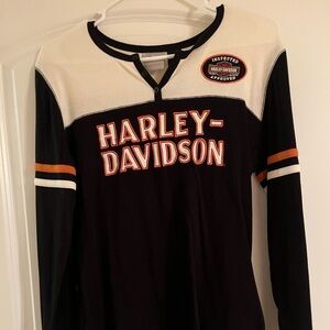 Harley-Davidson White and Black Ribbed Shirt